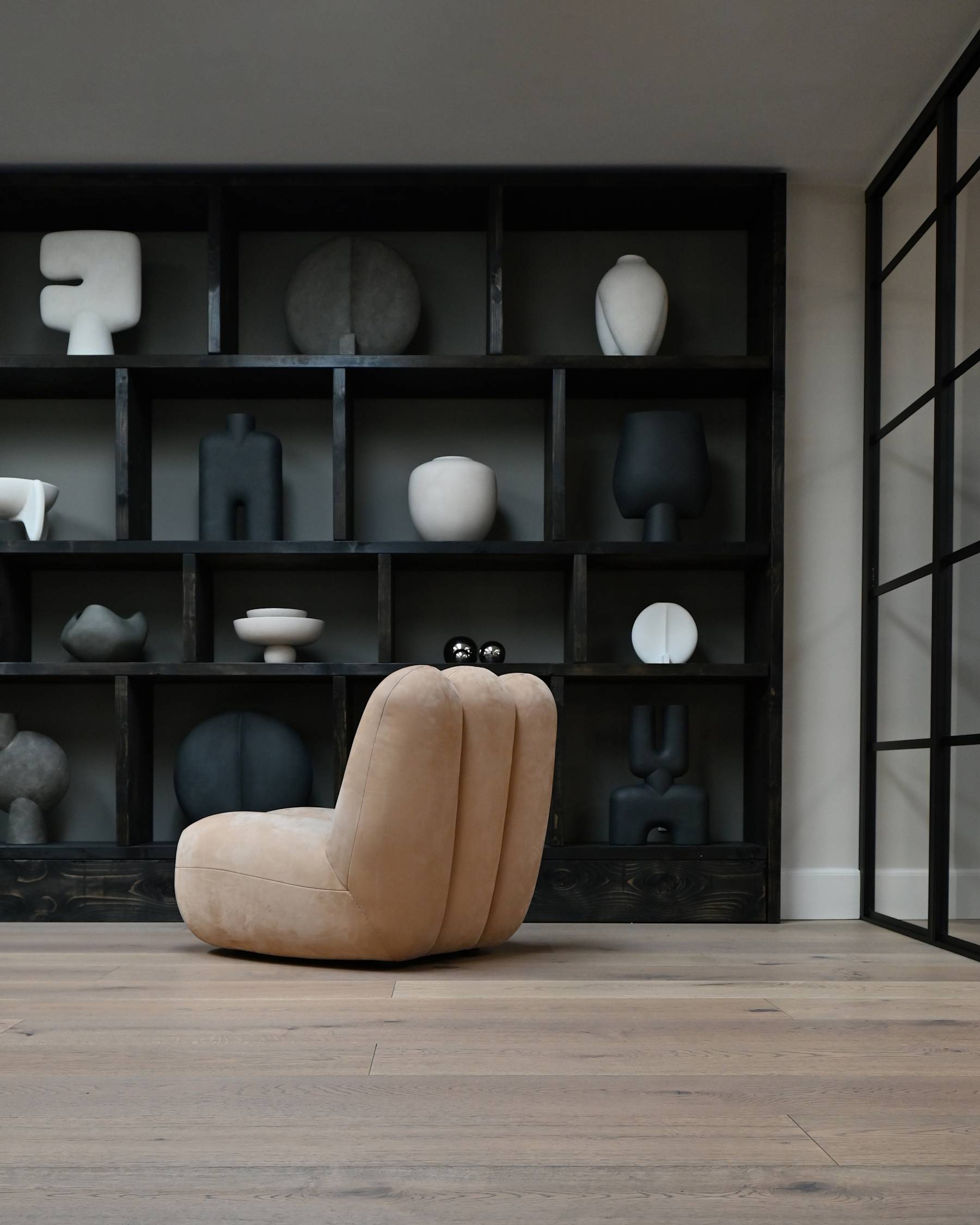 TOE Sessel beige Nubukleder