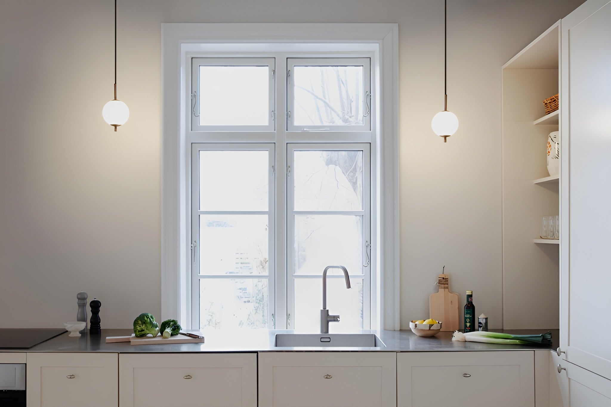 Pendelleuchte AUDREY weiß mit goldener Einlage