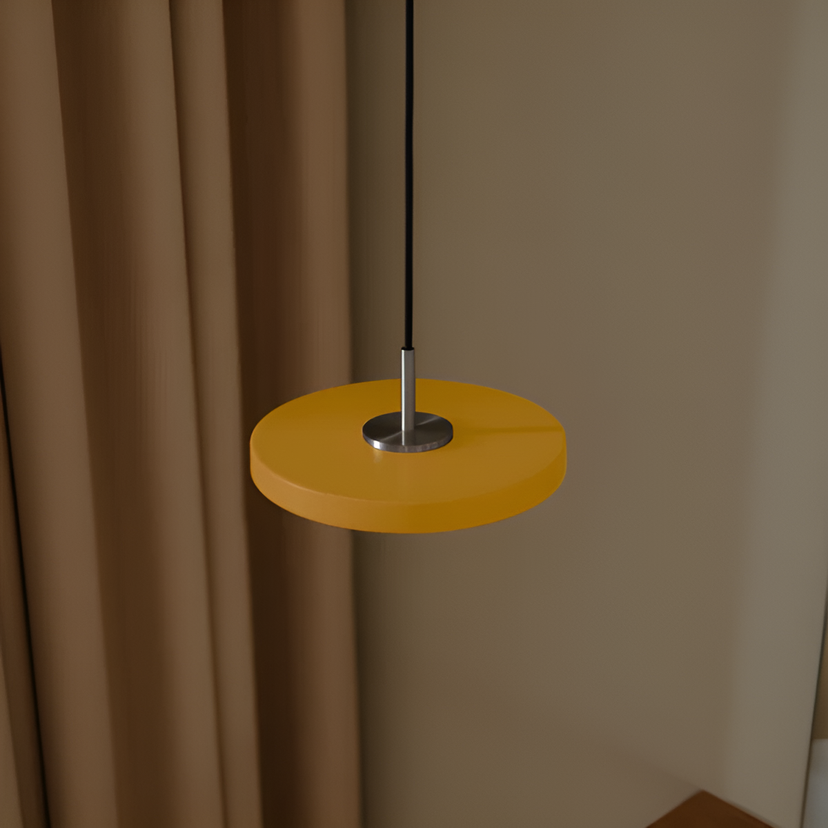 Hanglamp ASTERIA MICRO geel met zilveren inzet