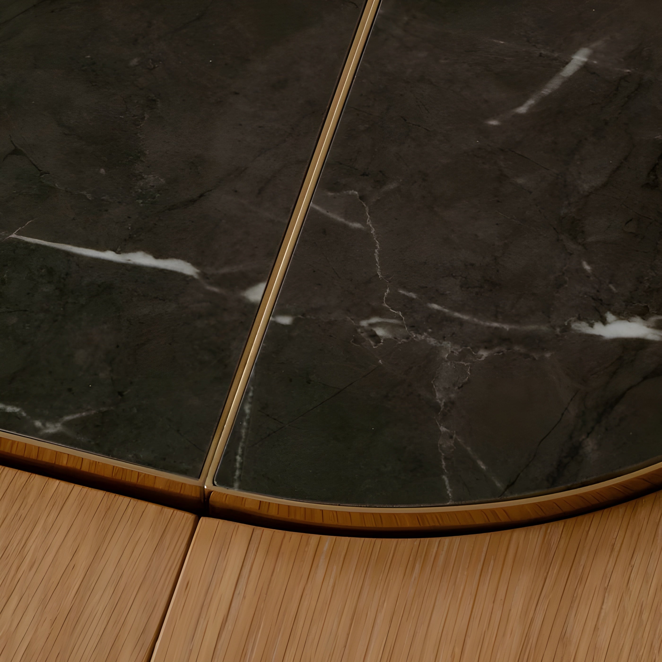 COMFORT CIRCLE round extendable table made of oak with a marble base