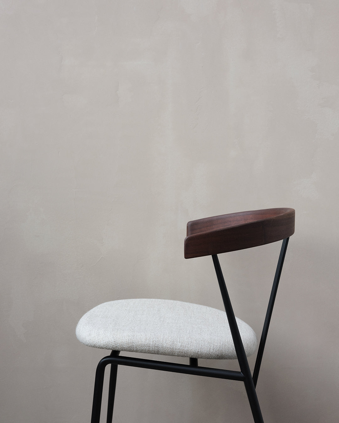 Krzesło tapicerowane VIOLIN drewno dębowe