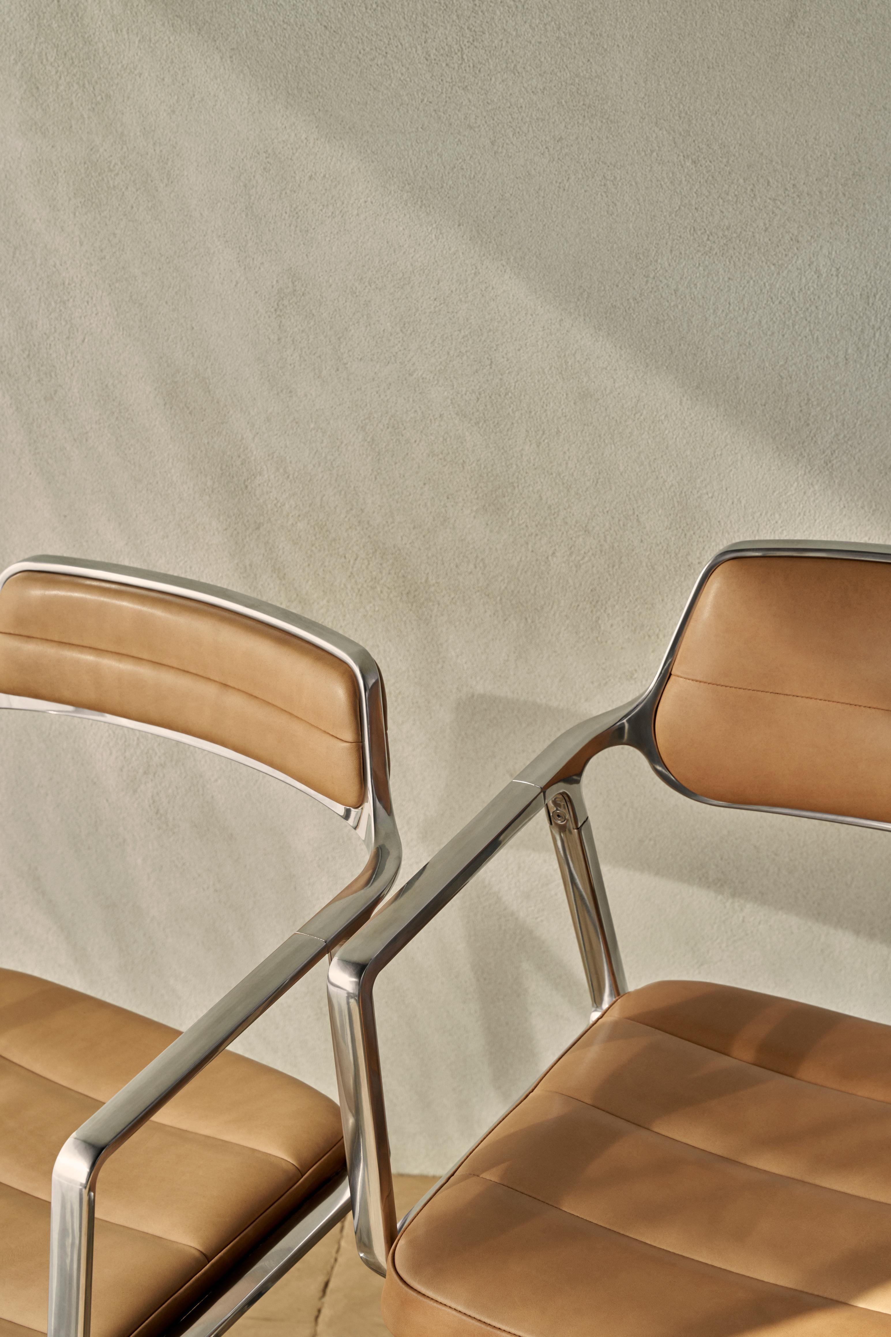 Bürostuhl 453+ karamellfarbene Leder mit Metallbasis