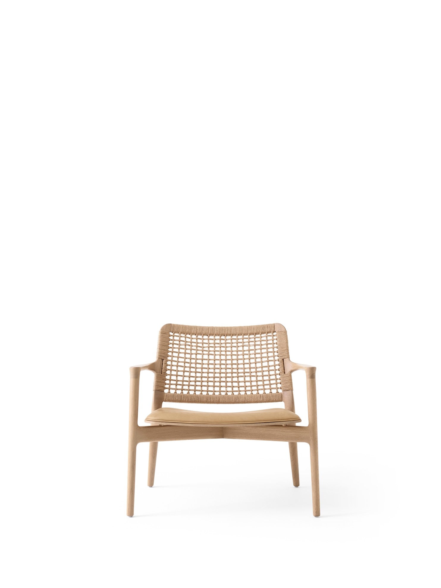 Fauteuil CABIN karamelkleurig leer met lichte eiken basis