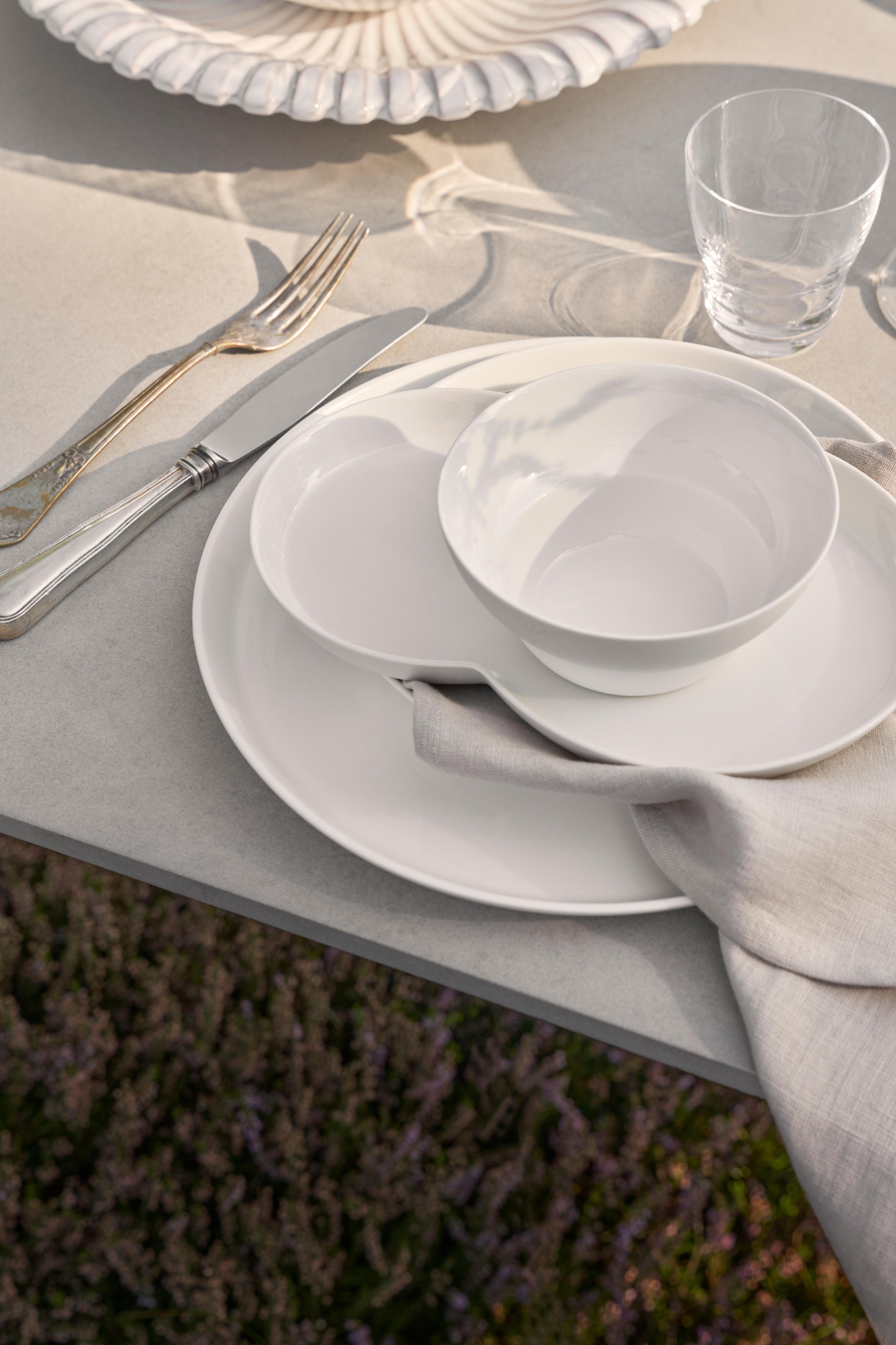 Zestaw talerzy VIPP biała porcelana