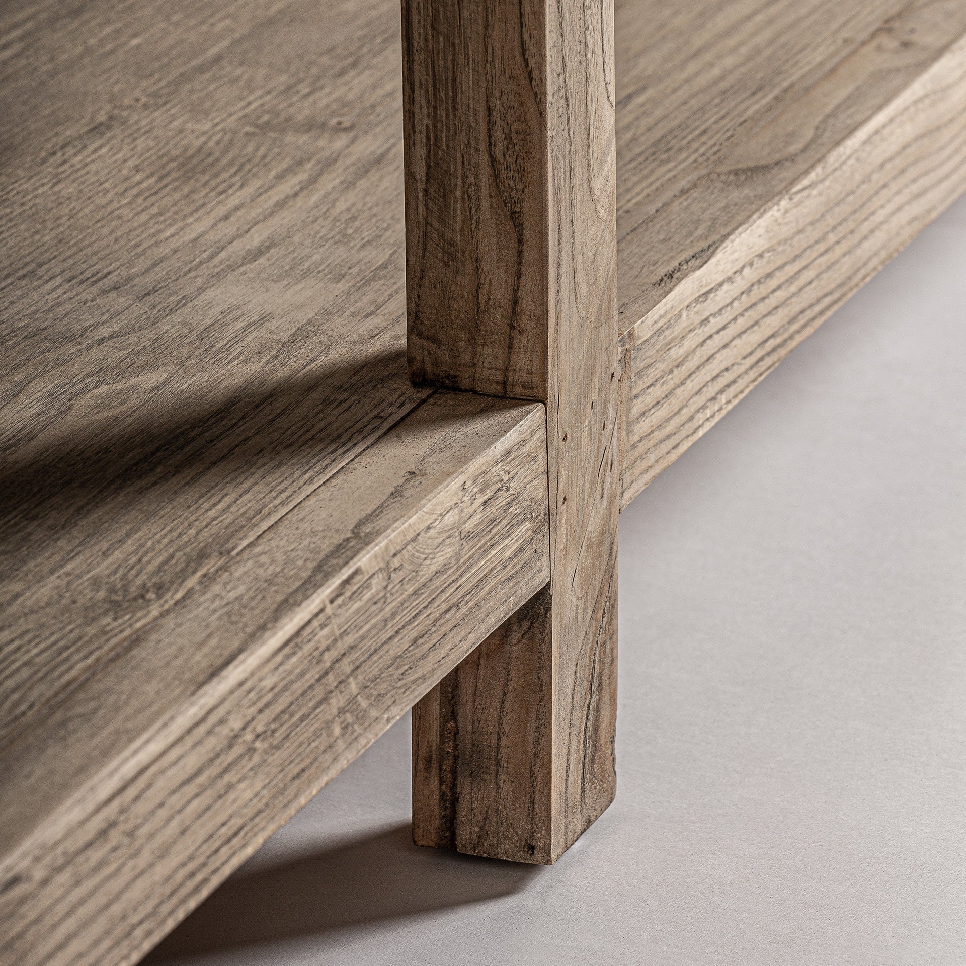 MASEIN Display Cabinet in Elm Wood