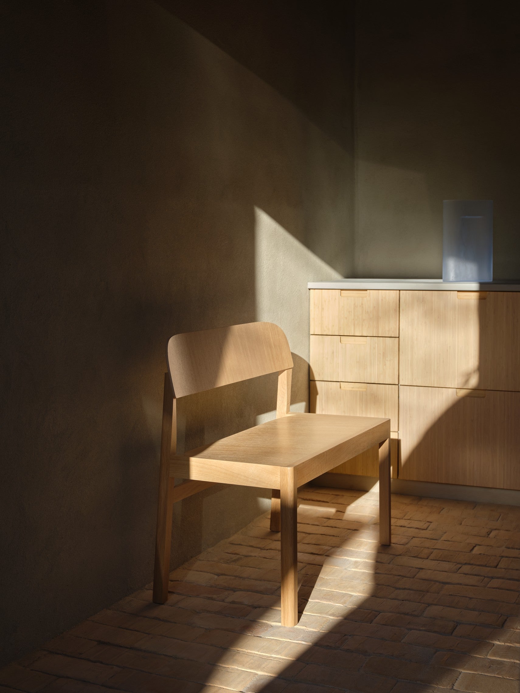BANK WORKSHOP Furnier und Eichenholz