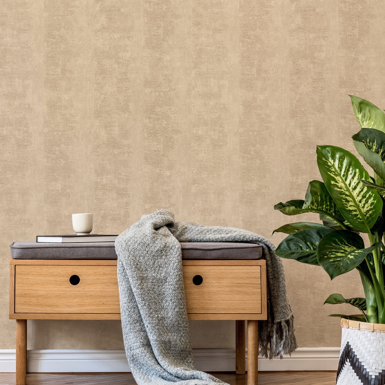 Textured wallpaper with a patina effect ZUMAIA - SABLE beige