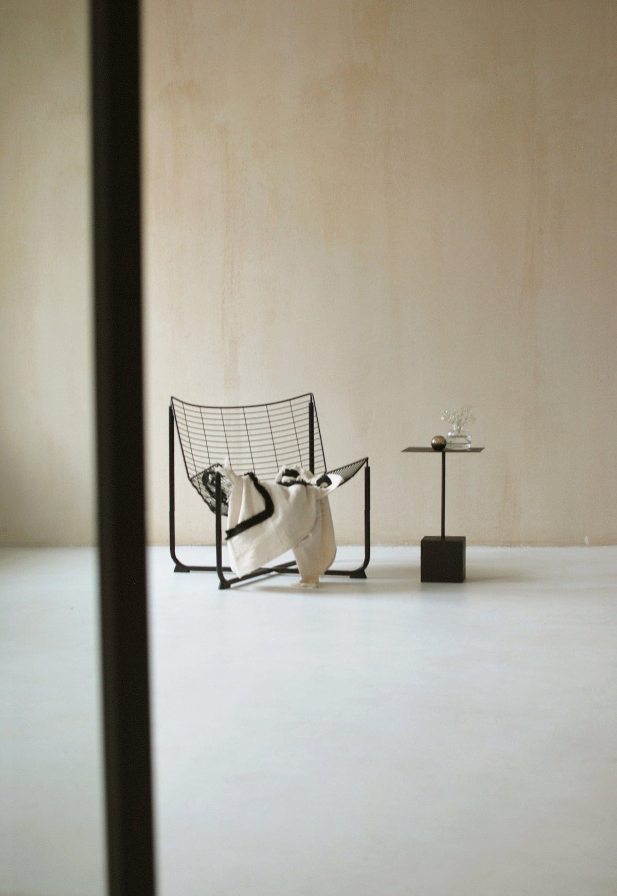 Stolik kawowy LEN jesion Salak    Eye on Design
