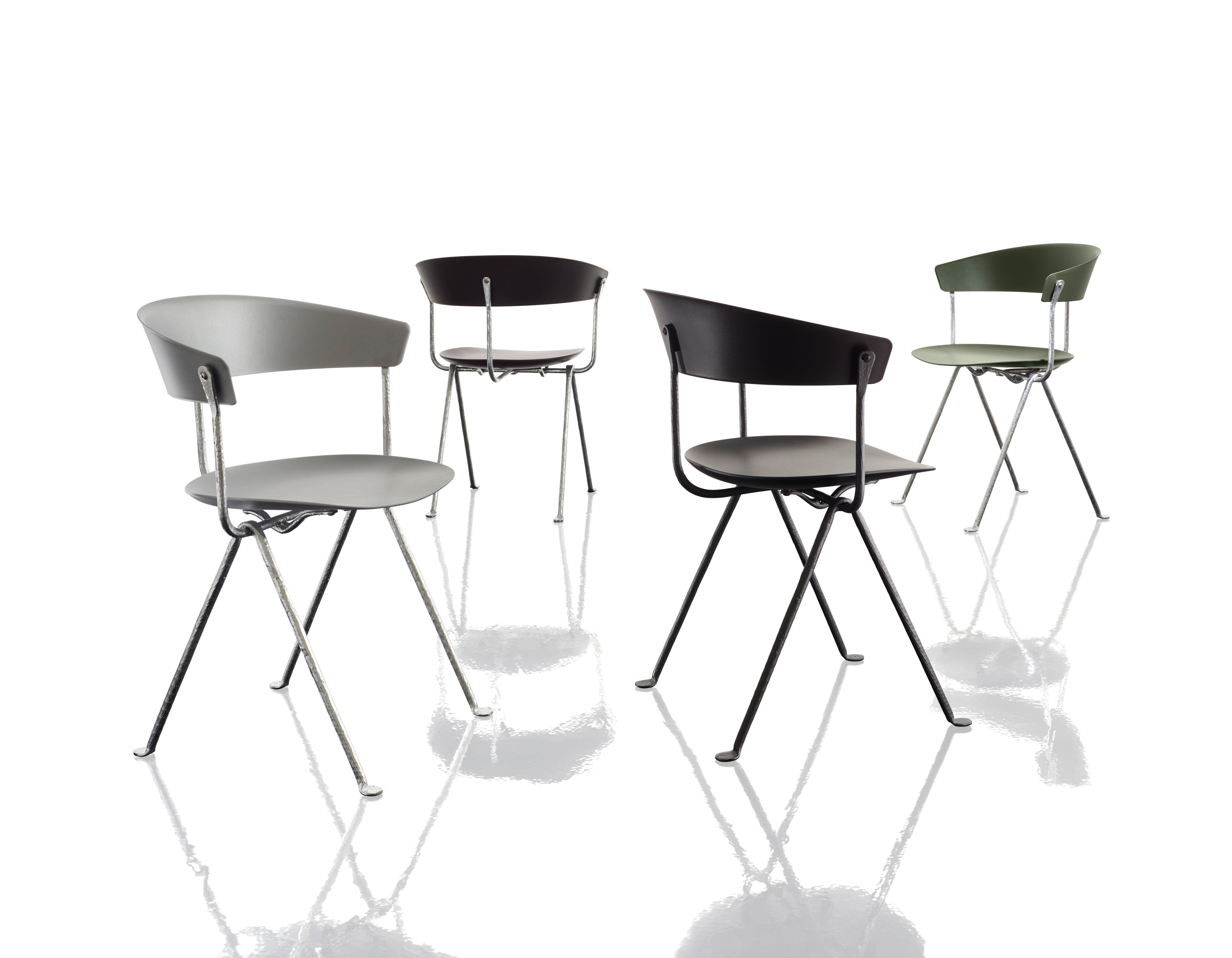 Krzesło OFFICINA metalowa rama czarny buk Magis    Eye on Design