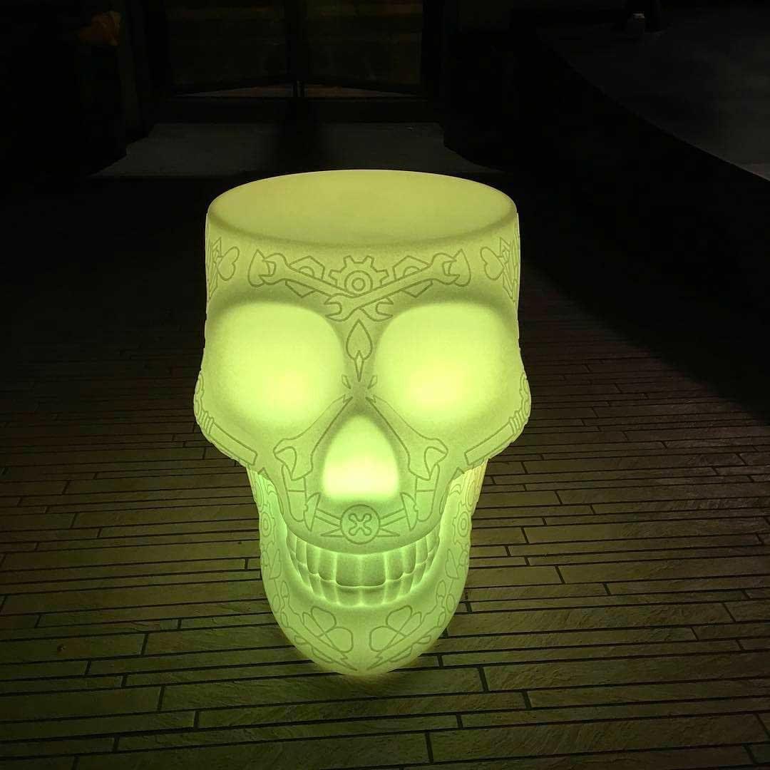 Stołek MEXICO LED biały – taboret
